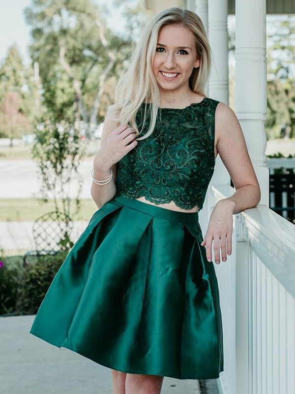 фото платье на выпускной короткое зеленое