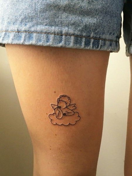 Топ-25 идей минималистичных татуировок для девушек