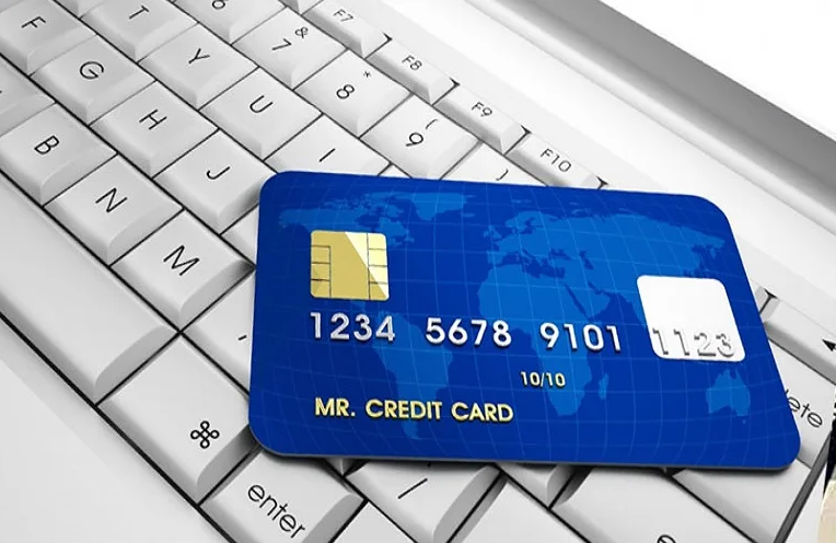 Как оформить кредитную карту через интернет?